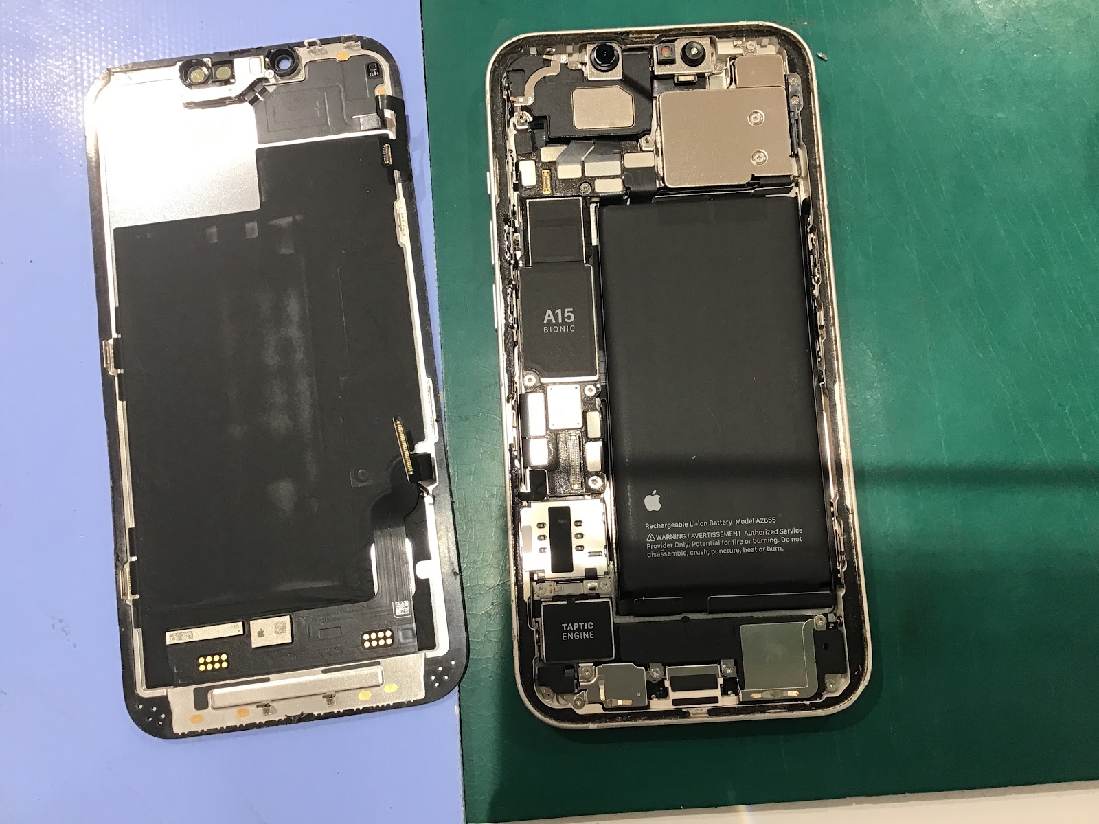 iPhone13の画面交換を承りました！【スマホ修理工房丸井錦糸町店】